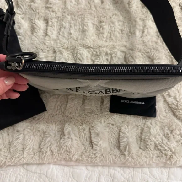 Dolce & Gabbana Gray Belt Bag - Picture 4 of 6
